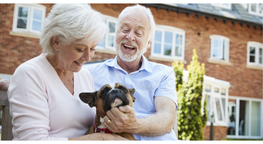 What Is an Active Retirement Community? How Does It Differ from a Traditional Senior Living or Assisted Living Home?