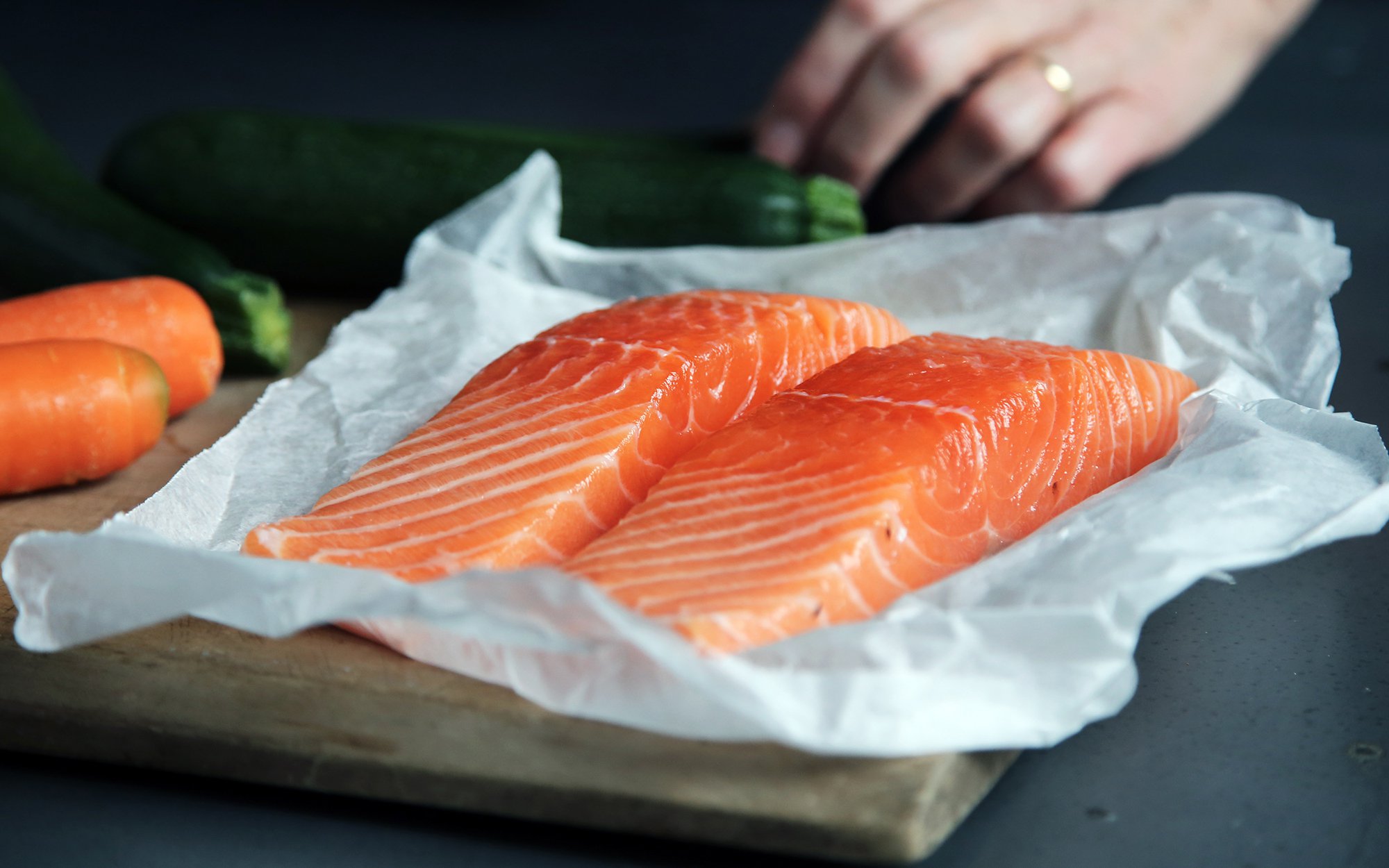 The Differences Between Wild and Farmed Salmon