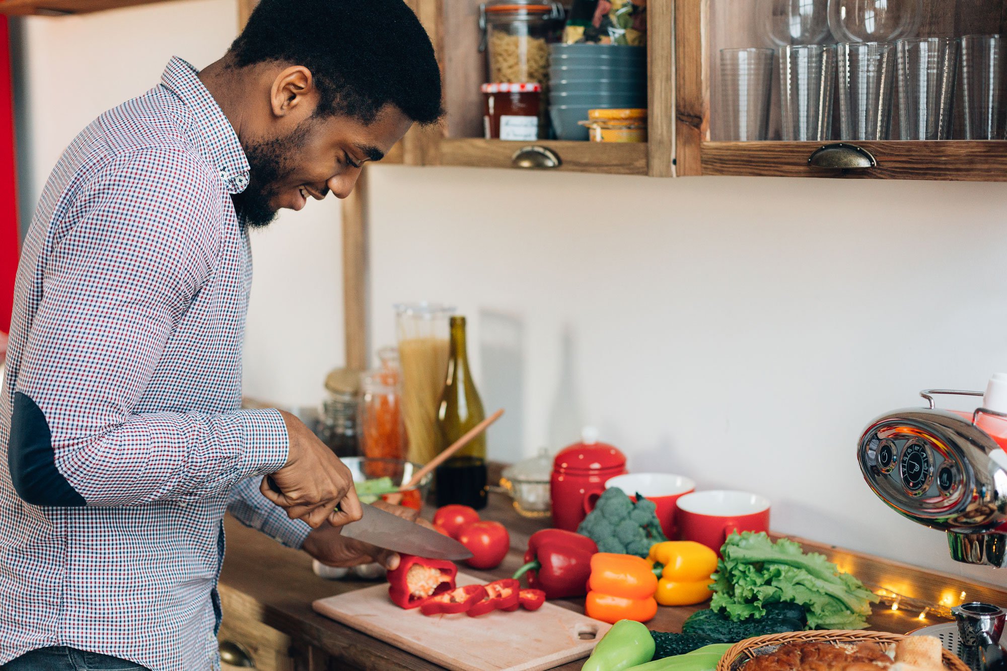 man-chopping-vegetables.jpg